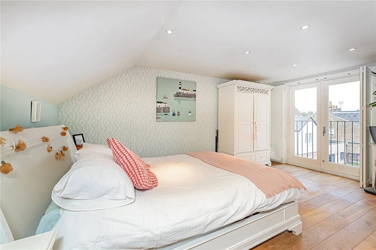 Percy Road, Hampton, TW12 2HW, photo 7