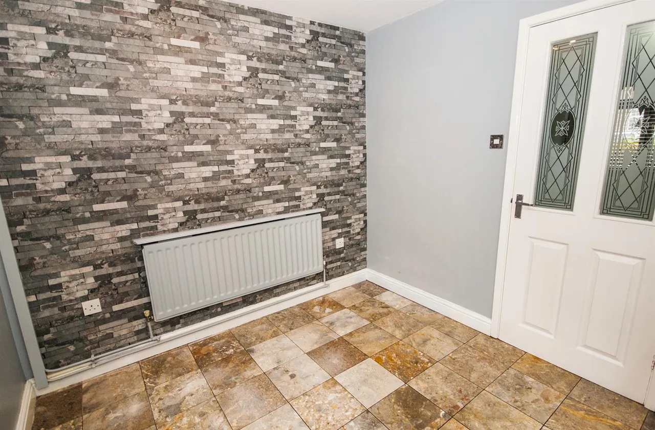 Pine Street South, Bury, Lancashire, BL9 7BU, photo 4
