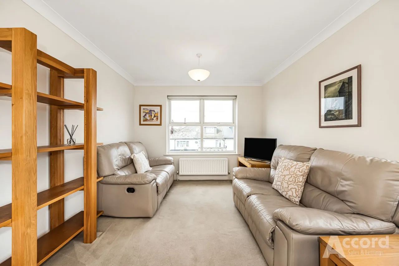 St. Marys Lane, Upminster, RM14, photo 16
