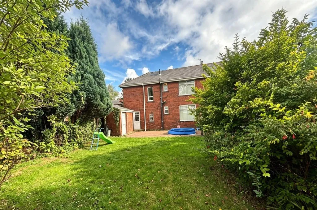 Greenhill Avenue, Rochdale, OL12, photo 17