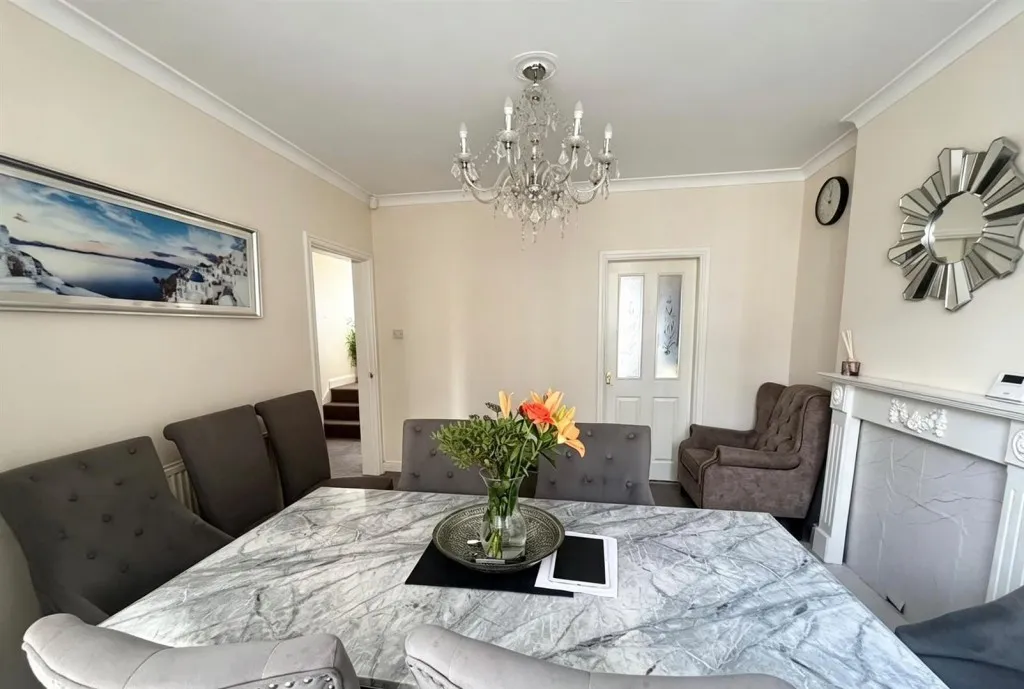 Greenhill Avenue, Rochdale, OL12, photo 8