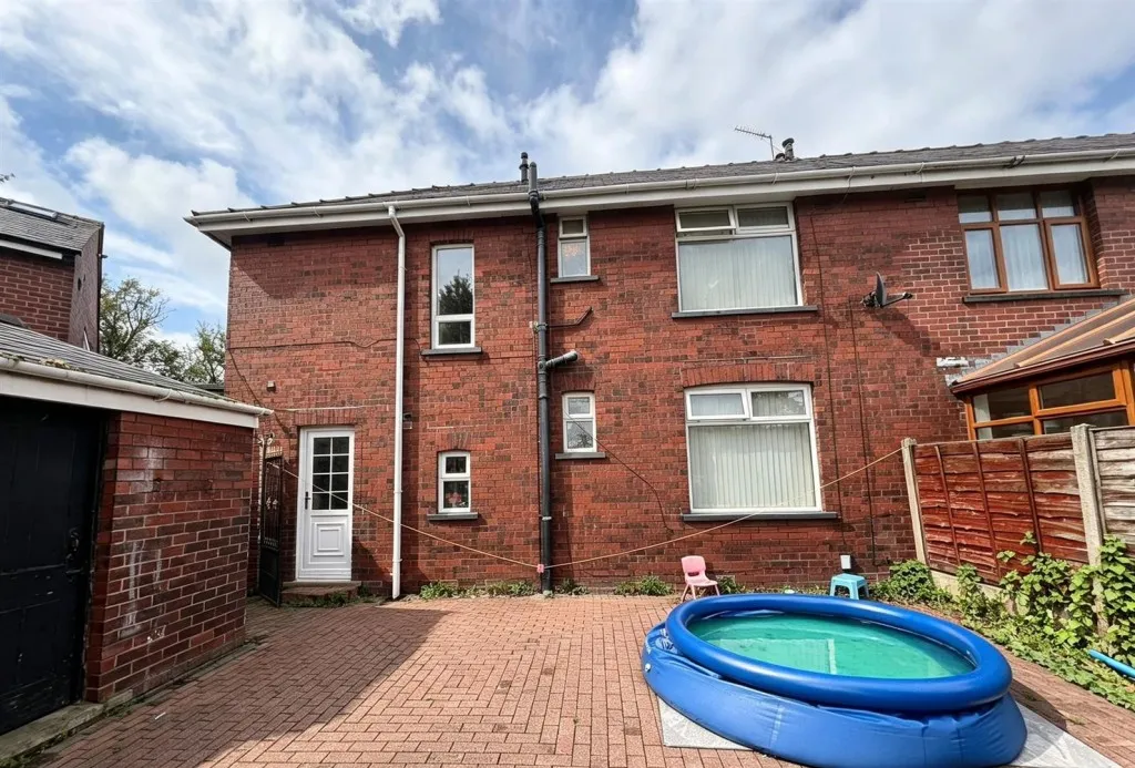 Greenhill Avenue, Rochdale, OL12, photo 16