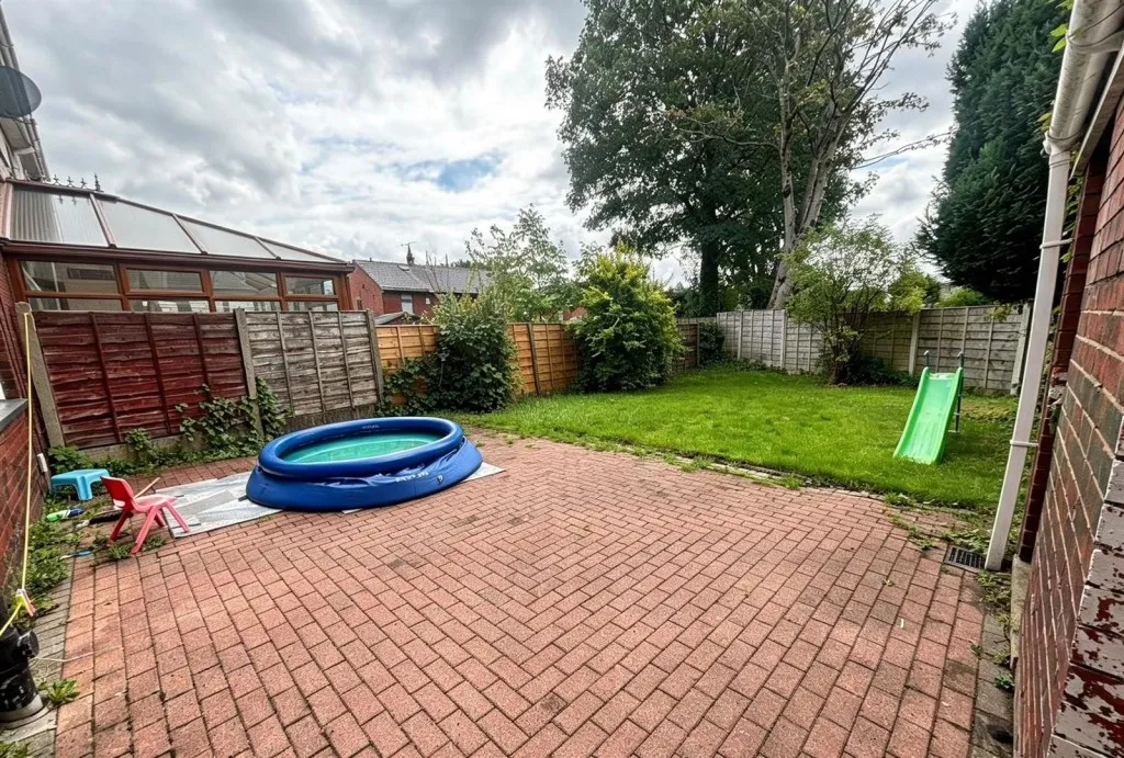 Greenhill Avenue, Rochdale, OL12, photo 15