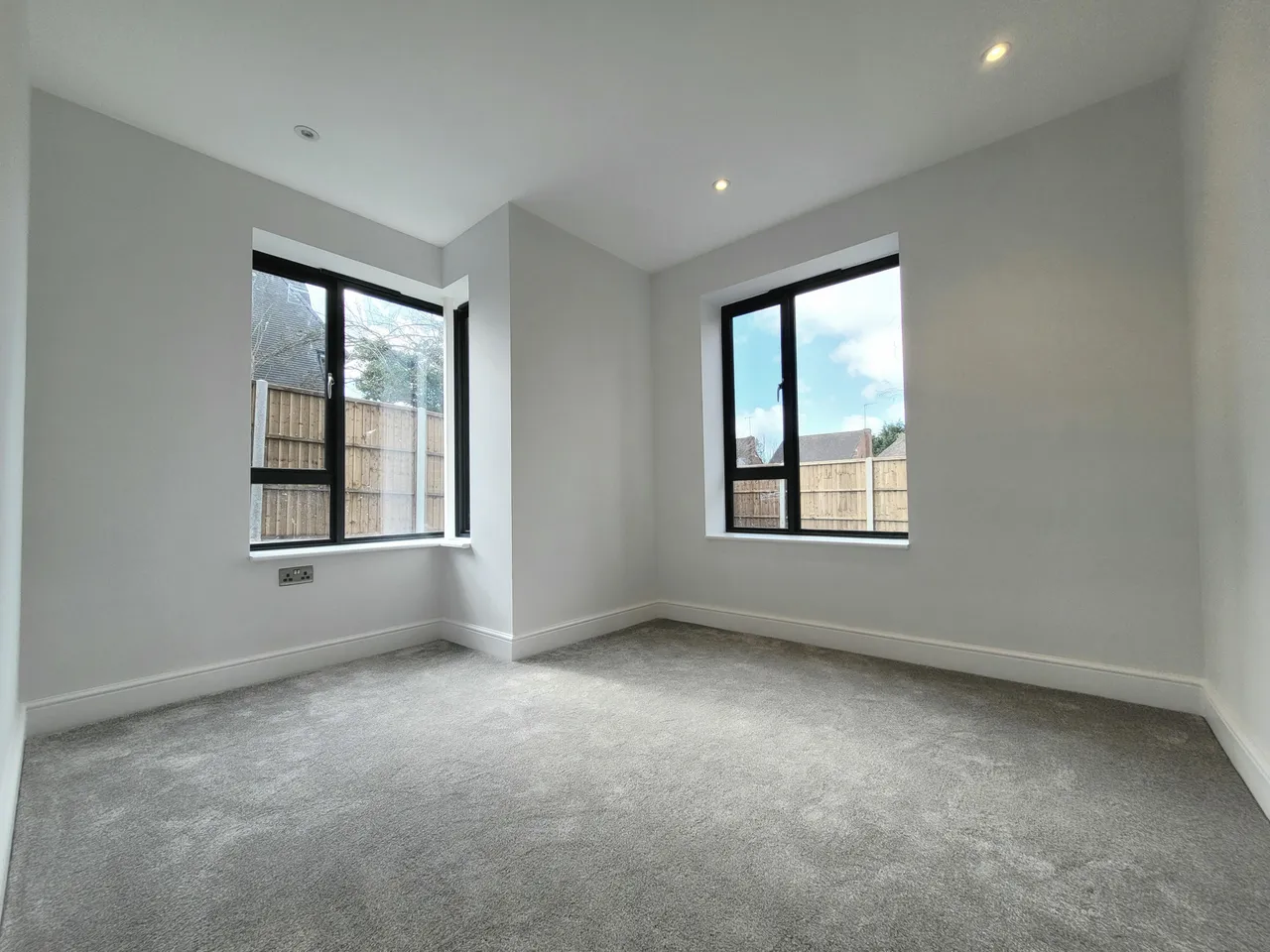 Oxhey Road, Watford, WD19, photo 4