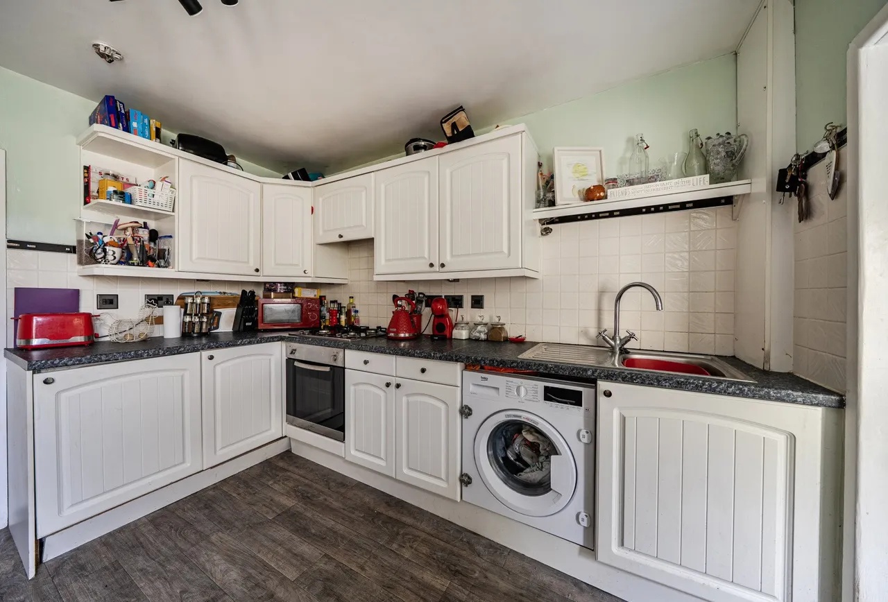 Chilcompton Road, Somerset, Midsomer Norton, BA3 2PJ, photo 5