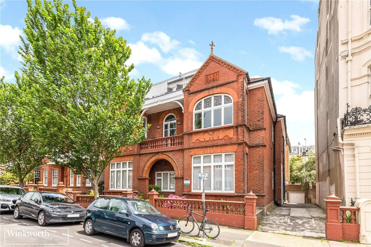 1 bed flat for sale — Palmeira Avenue, Hove, BN3