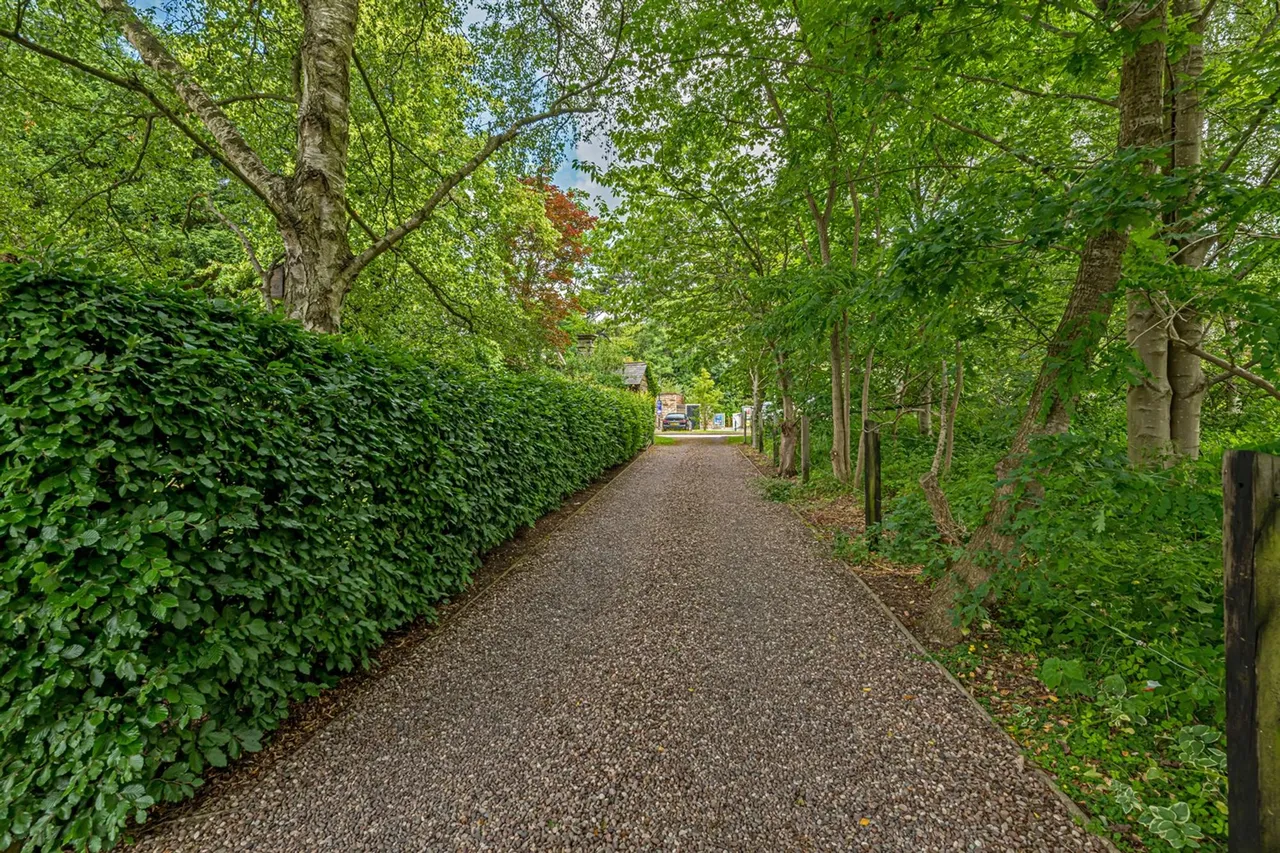 Station Road, Chester, photo 12
