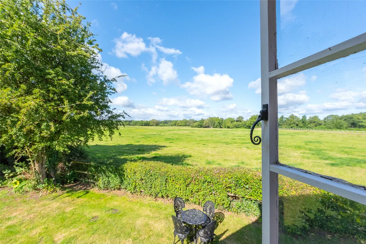 Ford Lane, Bramshill, Hook, Hampshire, RG27 0RH, photo 12