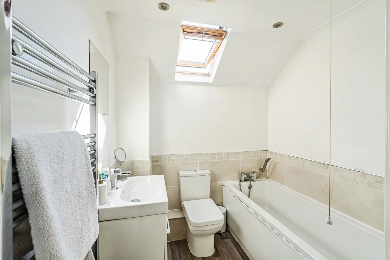 Admiralty Crescent, Eastbourne, BN23, photo 44