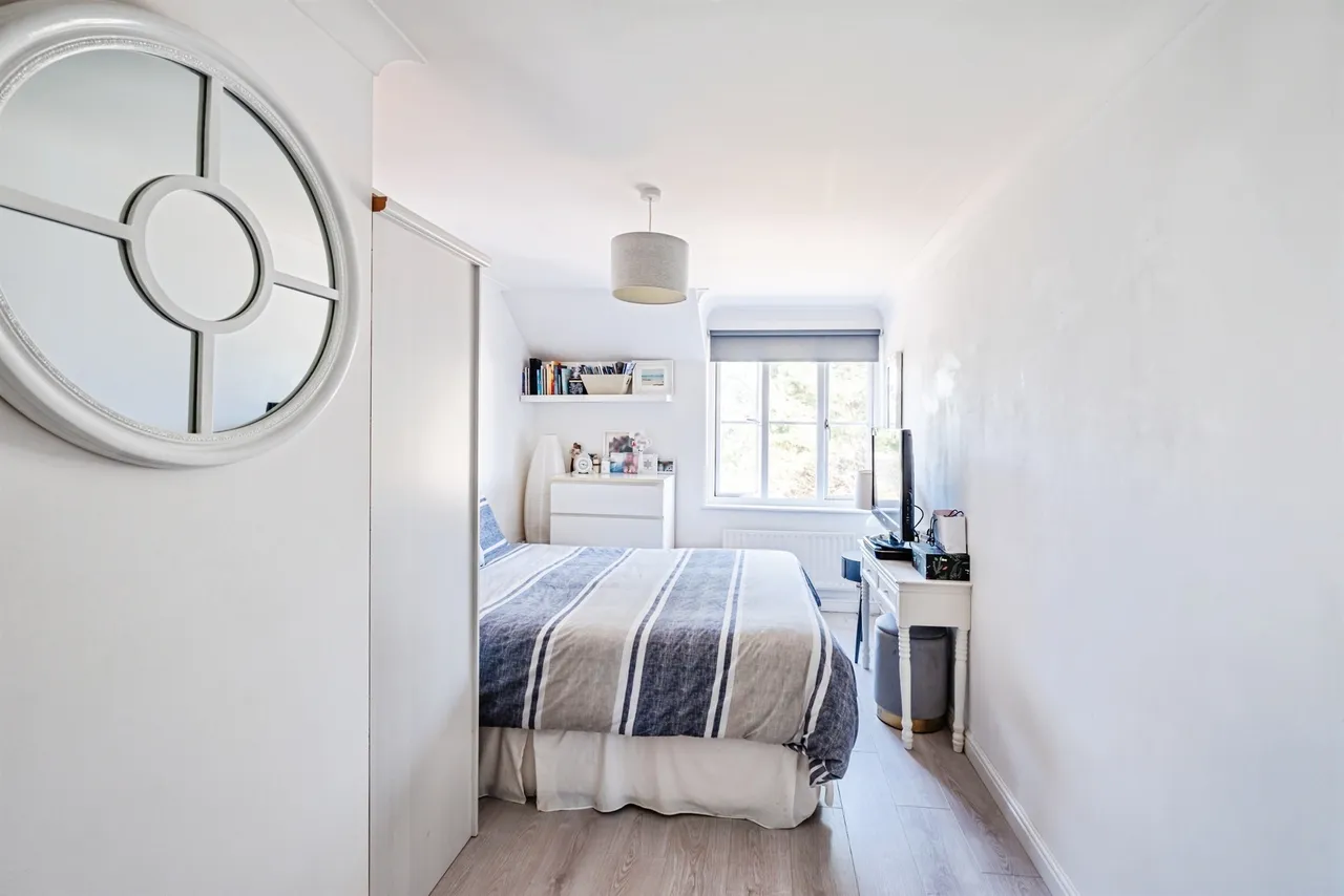 Admiralty Crescent, Eastbourne, BN23, photo 52
