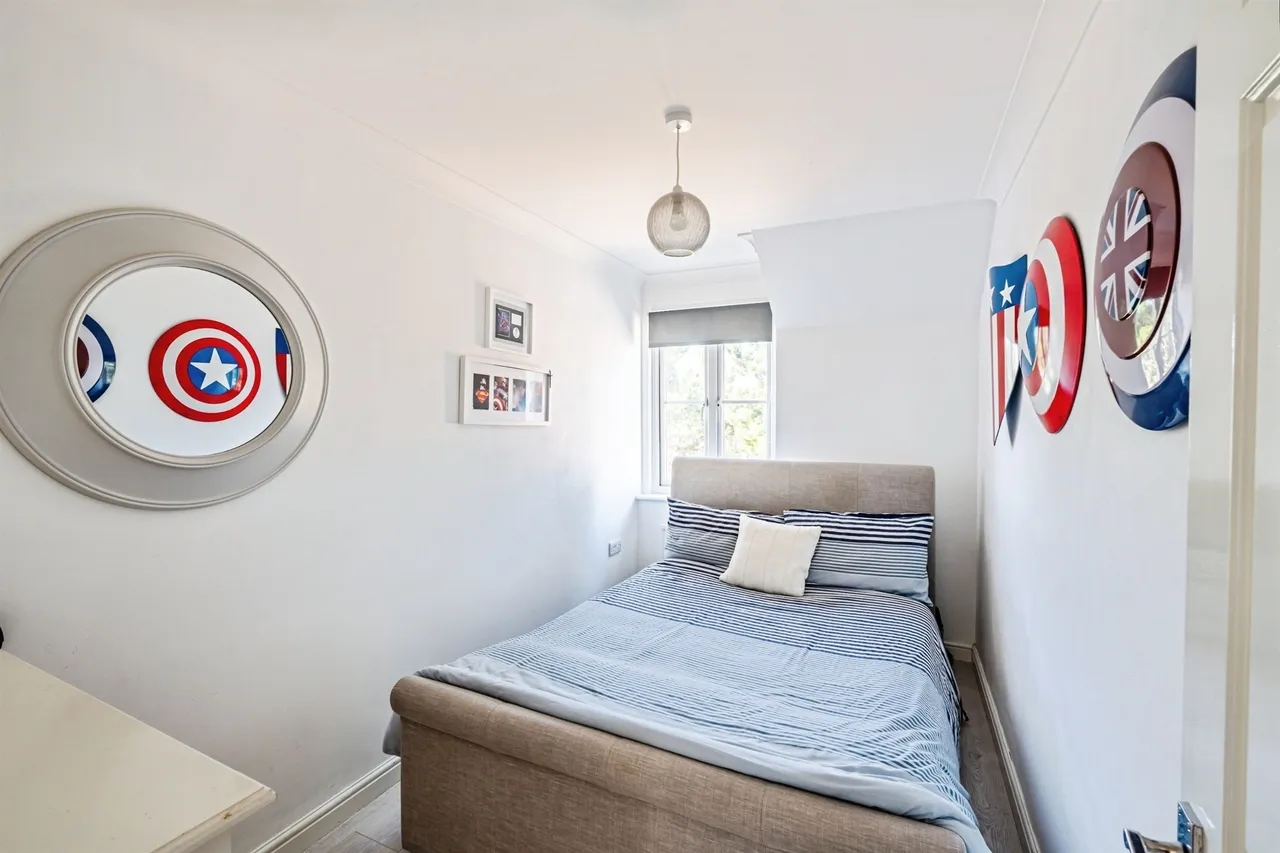 Admiralty Crescent, Eastbourne, BN23, photo 13