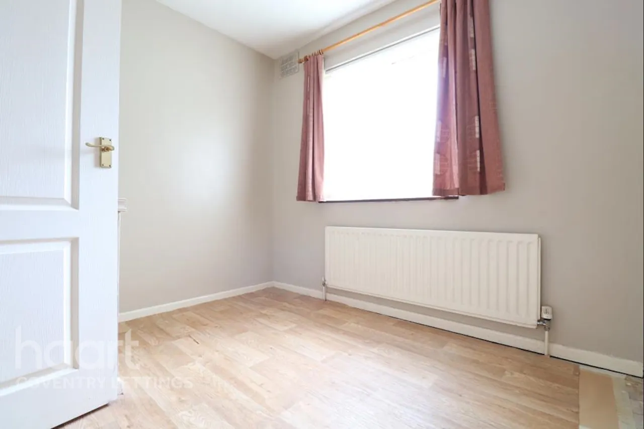 Off Broad Lane, CV4, photo 8