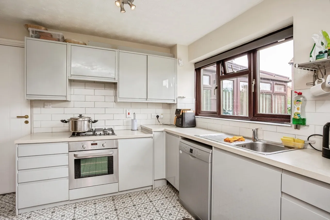 Lindisfarne Road, Syston, LE7, photo 2
