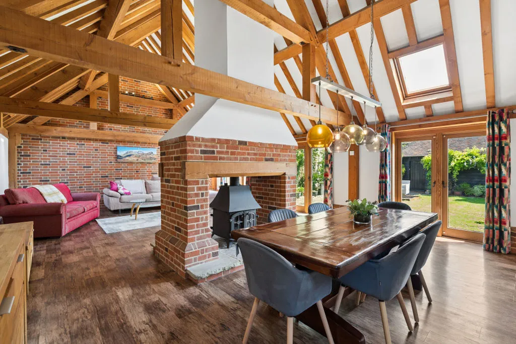 Coldmoorholme Lane, Bourne End SL8 5PS, photo 3