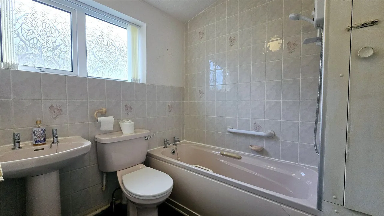 Lon Gardener, Valley, LL65, photo 8
