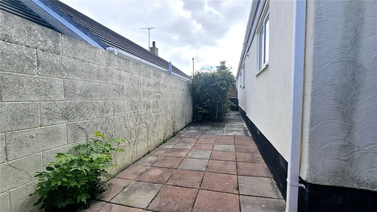 Lon Gardener, Valley, LL65, photo 12
