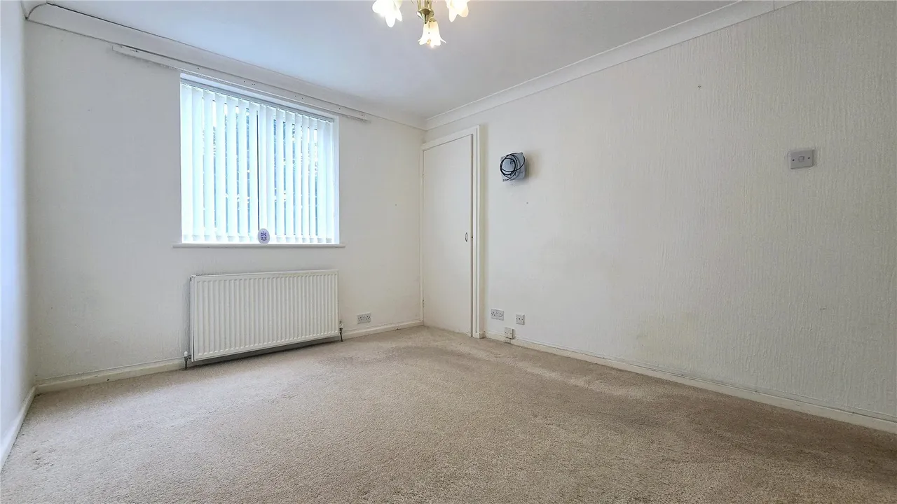 Lon Gardener, Valley, LL65, photo 6