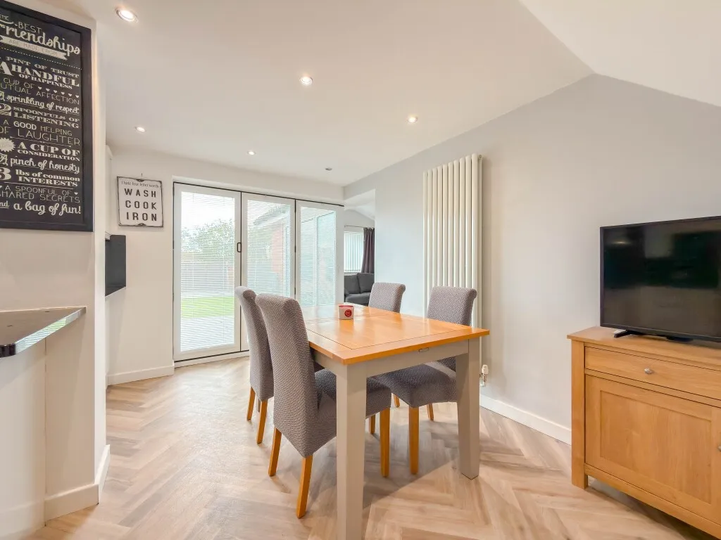 St. Davids Grove, Ingleby Barwick, photo 6