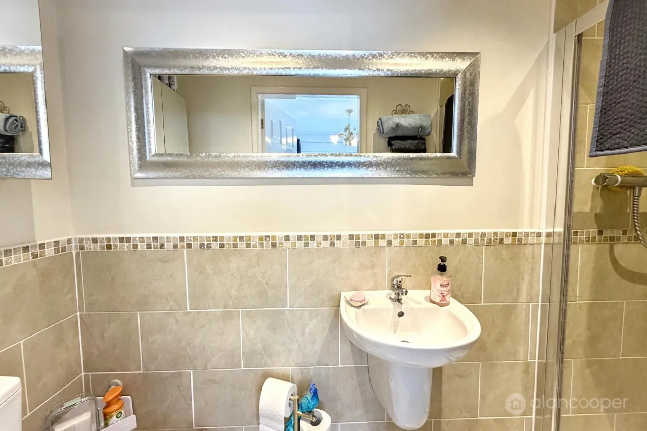 Tamar Road, Bulkington, CV12, photo 8