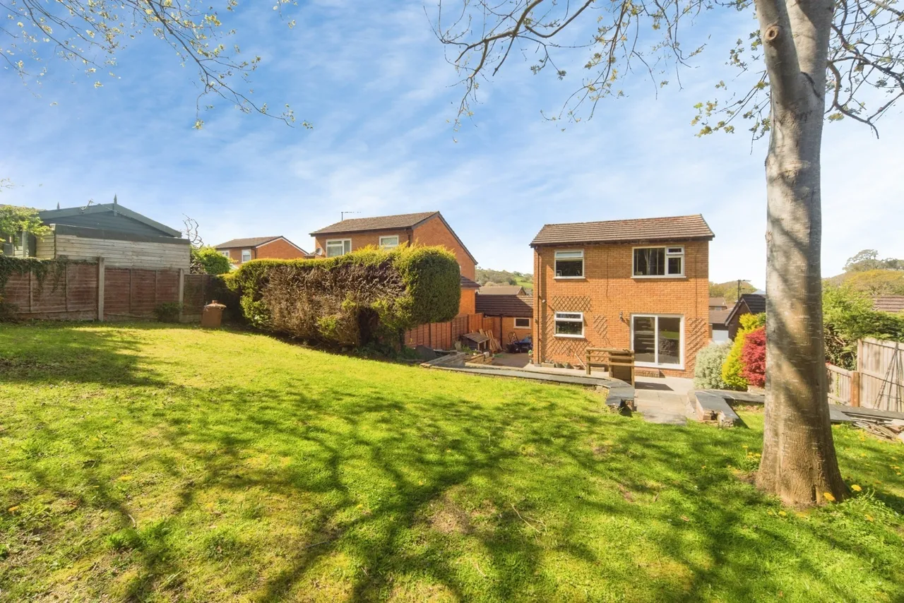 Brooklands, Colwyn Bay, LL29, photo 2
