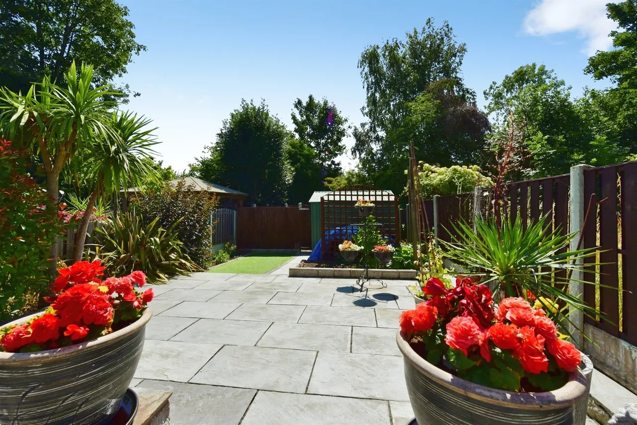 Seagrave Crescent, Gleadless, S12, photo 9