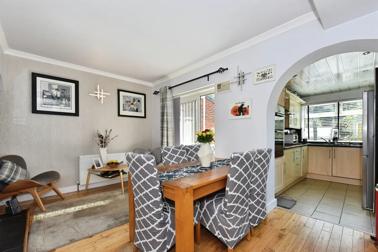 Seagrave Crescent, Gleadless, S12, photo 4