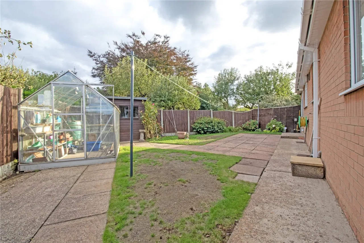 Saxon Court, Scunthorpe, DN16, photo 13