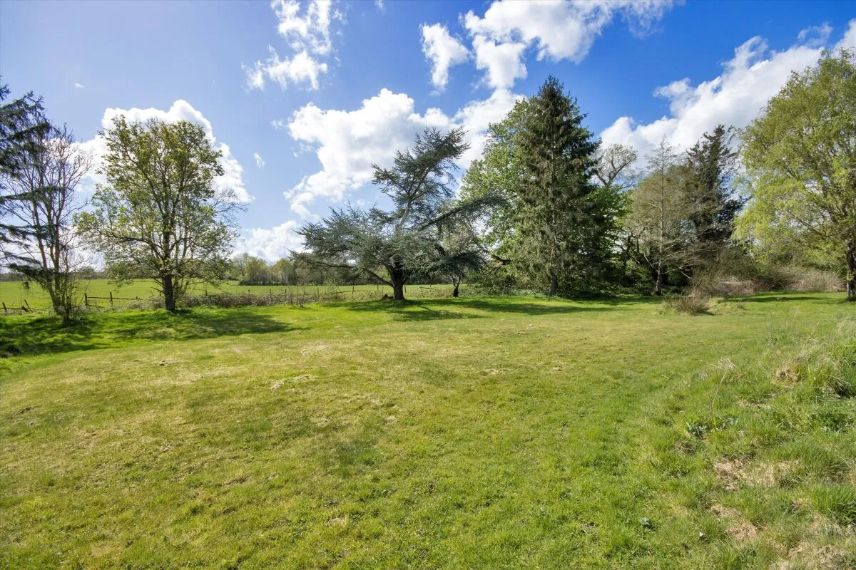 Lydens Lane, Hever, TN8, photo 20