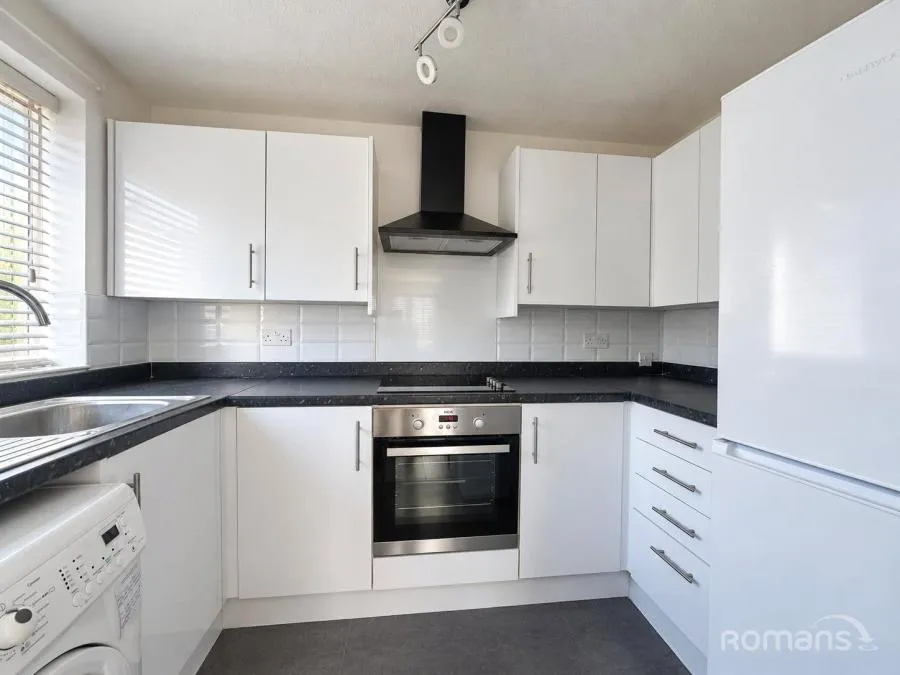 Wokingham Road, Bracknell, RG42, photo 5