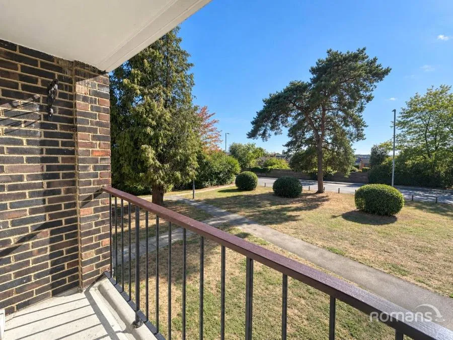 Wokingham Road, Bracknell, RG42, photo 9