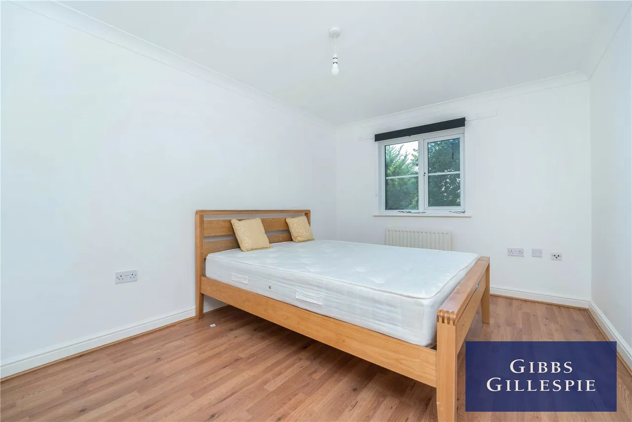 Appleby Close, Hillingdon, UB8, photo 5