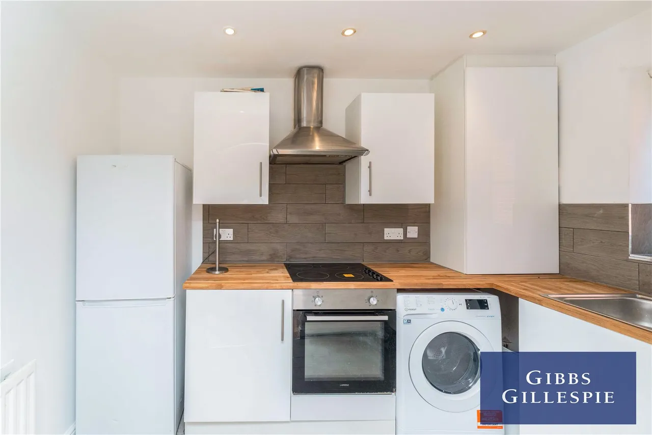 Appleby Close, Hillingdon, UB8, photo 6