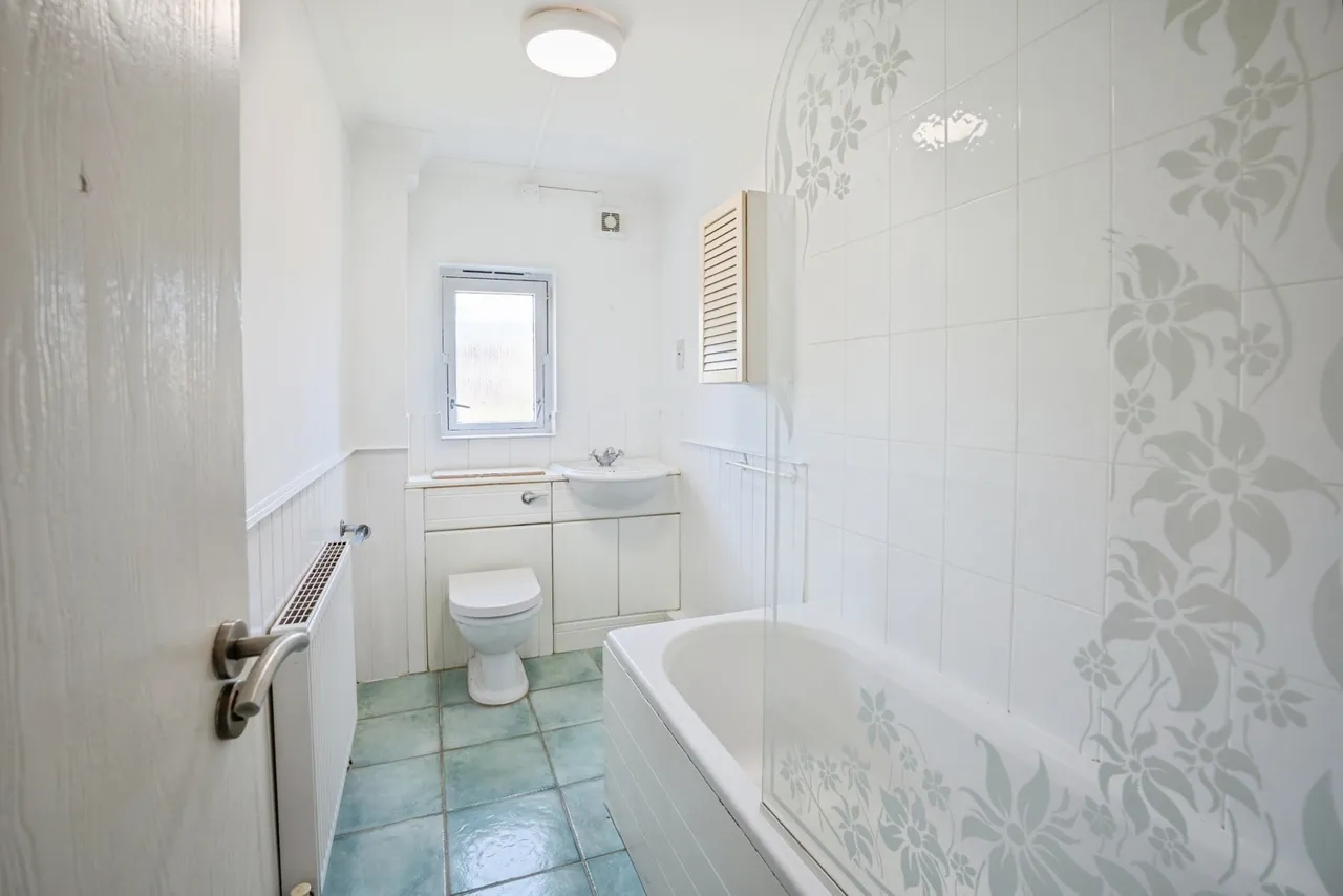 Wessex Gardens, Sheffield, S17, photo 4