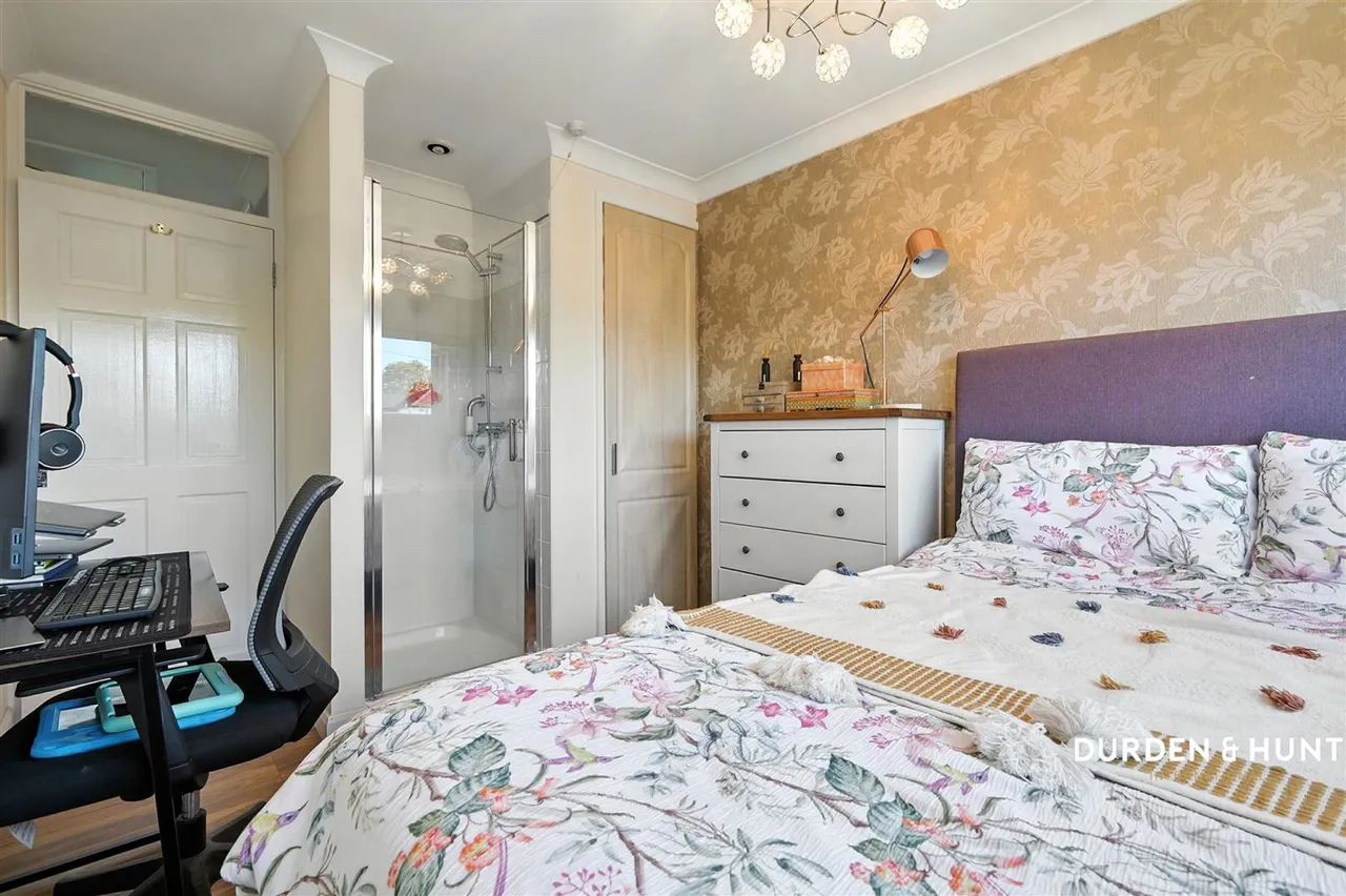 Thorncroft, Hornchurch, RM11, photo 15