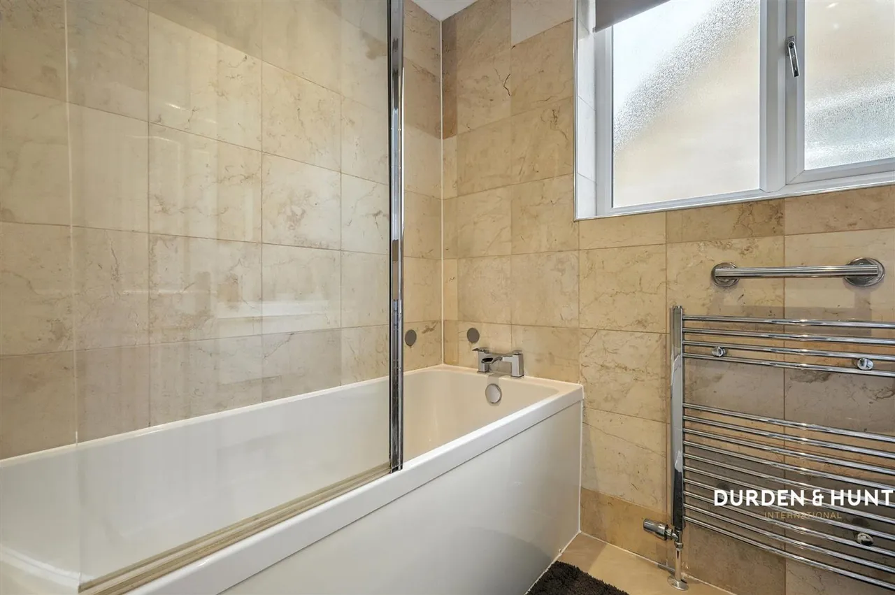 Thorncroft, Hornchurch, RM11, photo 20
