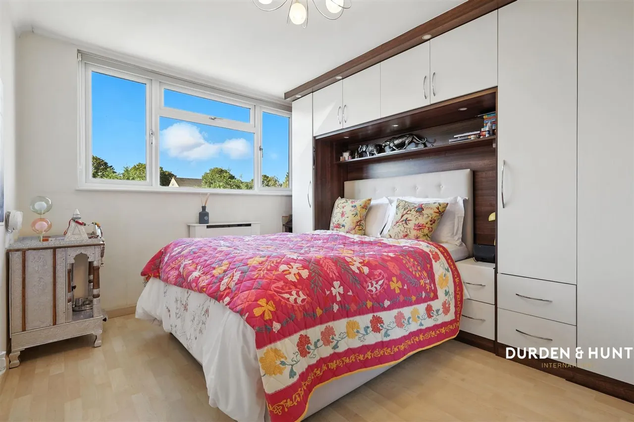 Thorncroft, Hornchurch, RM11, photo 12