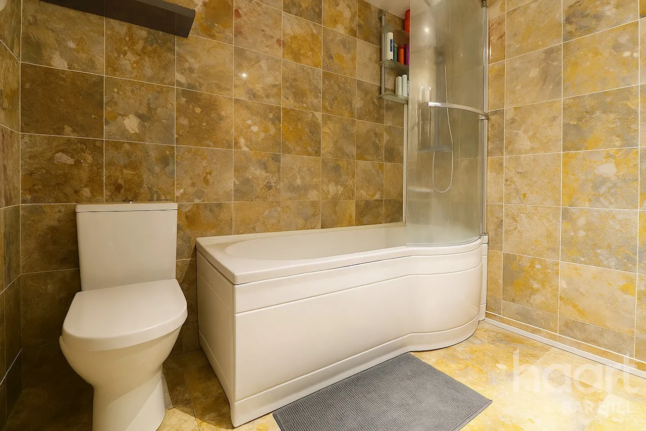 Robin Close, Bar Hill, CB23, photo 10