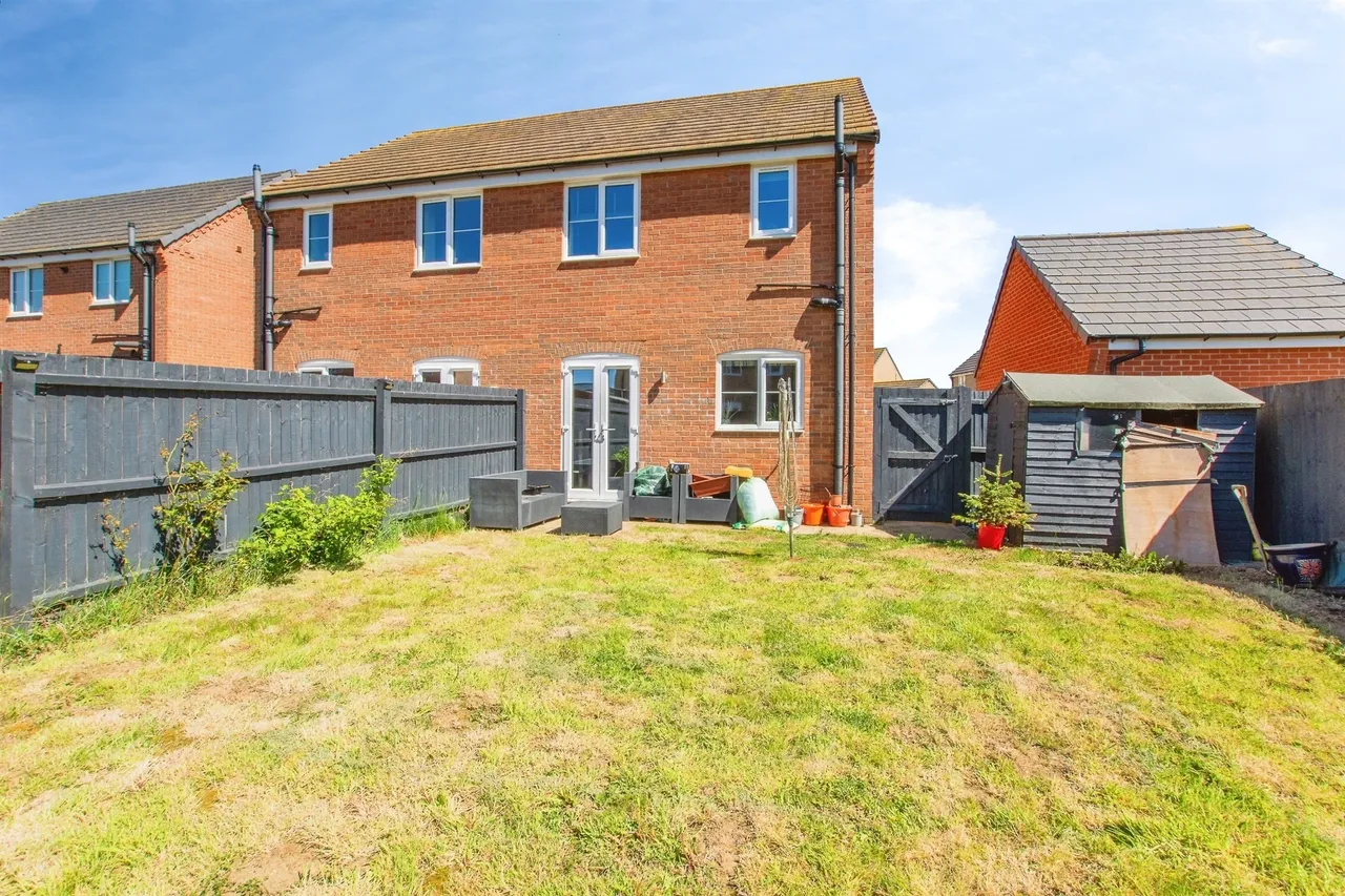 Ashburton Close, Holbeach, Spalding, photo 12