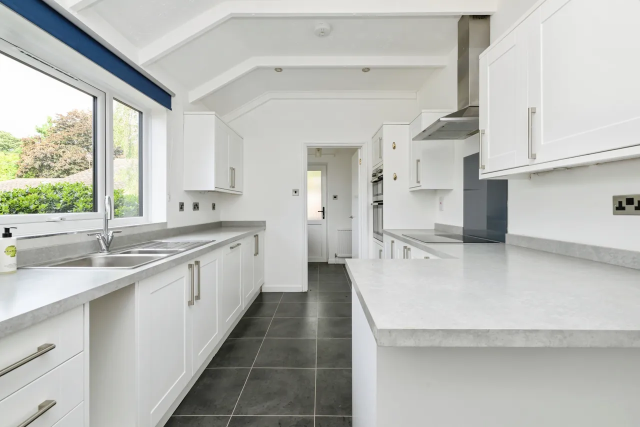 Meadow Walk, Great Abington, CB21, photo 5