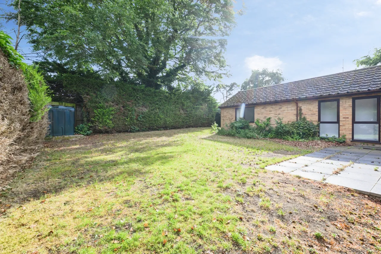 Meadow Walk, Great Abington, CB21, photo 19
