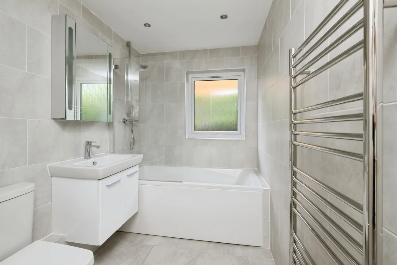 Meadow Walk, Great Abington, CB21, photo 15