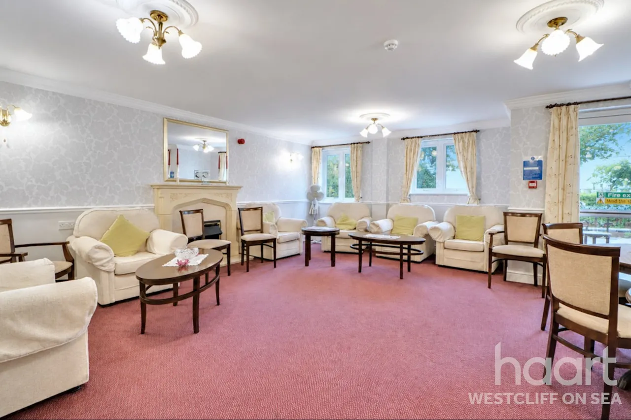 Hamlet Court Road, Westcliff-On-Sea, SS0, photo 6