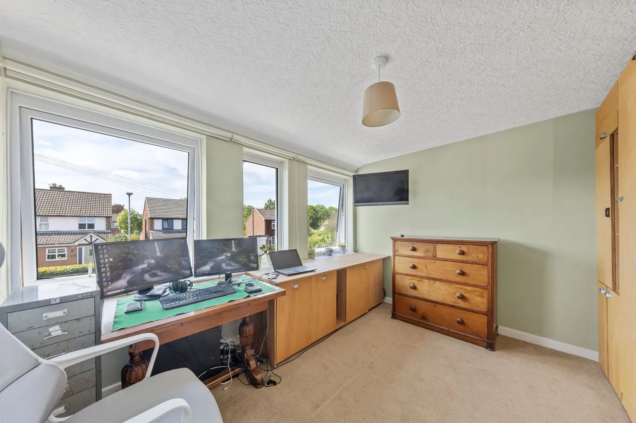 Thorlby Road, Culcheth, Warrington, Warrington, WA3 4JU, photo 19