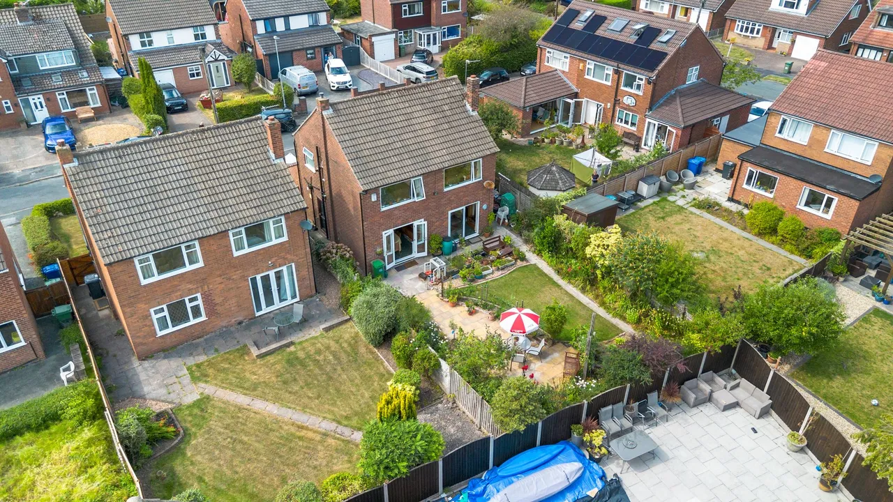 Thorlby Road, Culcheth, Warrington, Warrington, WA3 4JU, photo 25