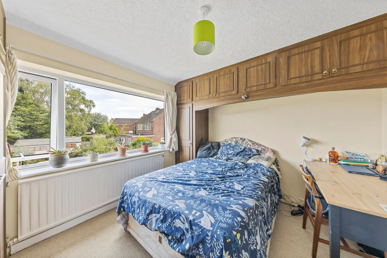 Thorlby Road, Culcheth, Warrington, Warrington, WA3 4JU, photo 17