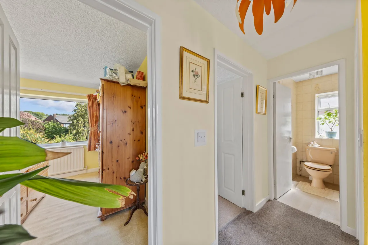 Thorlby Road, Culcheth, Warrington, Warrington, WA3 4JU, photo 15