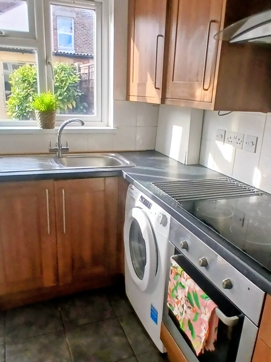 Bath Road, Southsea, PO4, photo 7