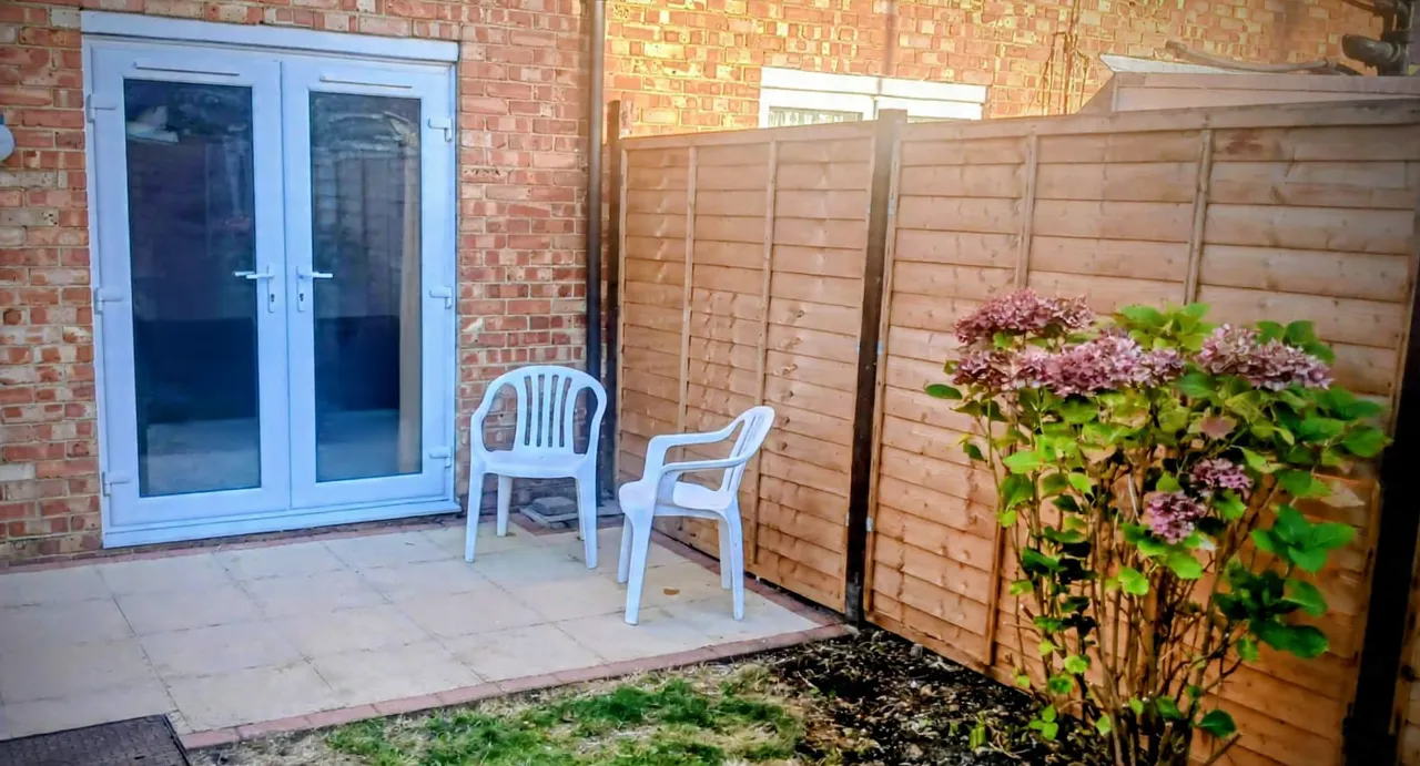 Bath Road, Southsea, PO4, photo 12
