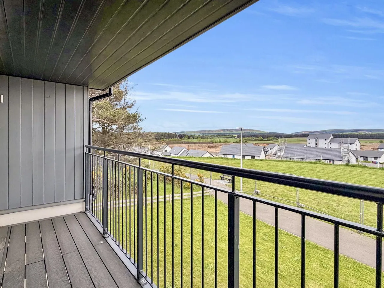 Carnegie Court, Elgin, photo 12