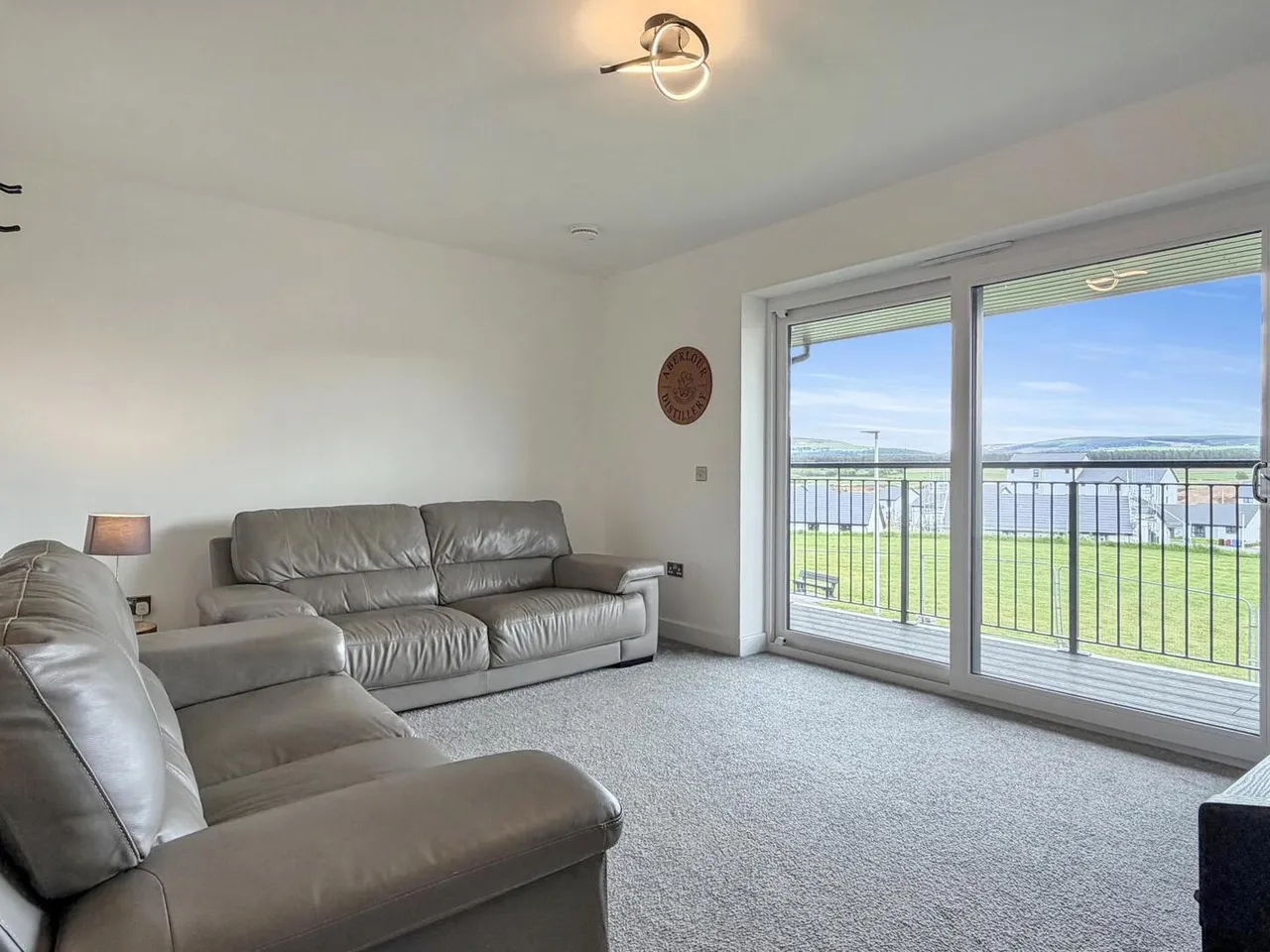 Carnegie Court, Elgin, photo 10
